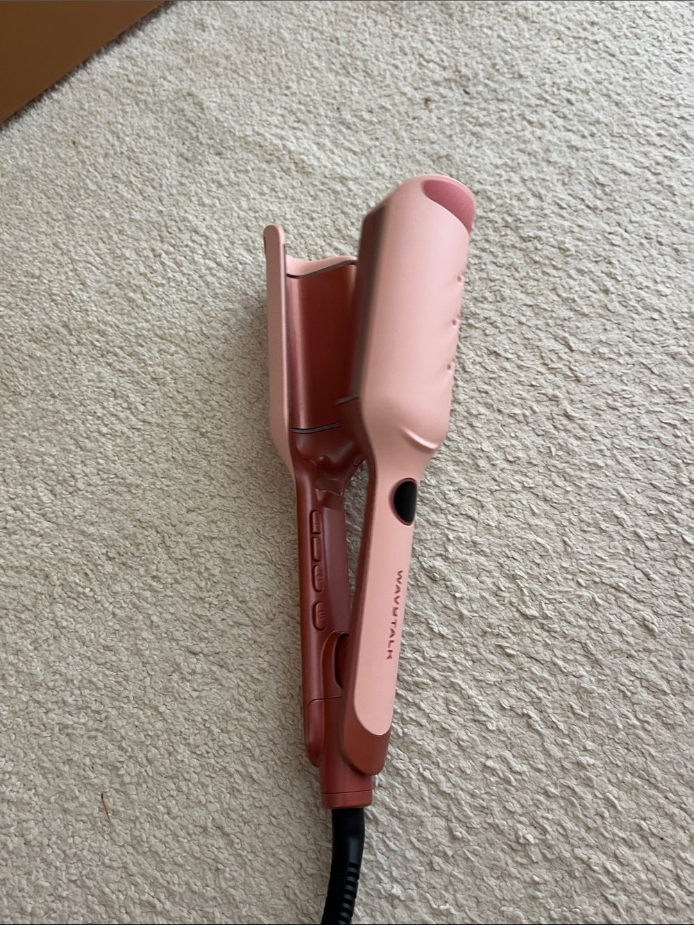 Pink Ceramic Wave Hair Styler - Wavytalk